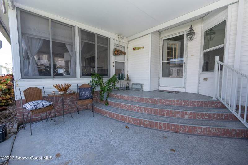 3 bedroom Manufactured Home at 604 Amaryllis Drive, Barefoot Bay Unit 2 Part 11, Barefoot Bay — photo 2