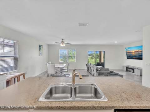 2173 Farmhouse Road, Palm Bay FL - photo 6 of 57