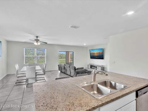 2173 Farmhouse Road, Palm Bay FL - photo 10 of 57