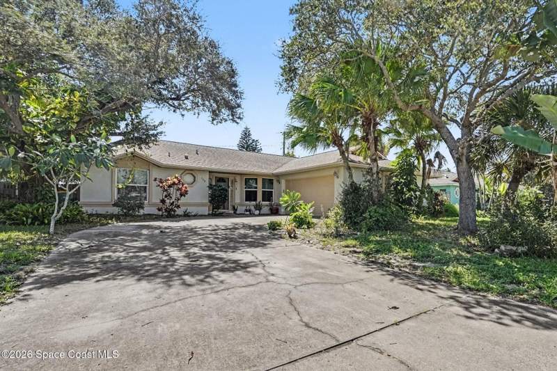 4 bedroom Single Family Residence at 225 Chalet Avenue, Indialantic Heights 2 A, Indialantic — photo 3