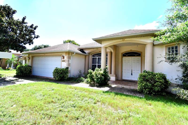 3 bedroom Single Family Residence at 2455 Village Lane, Village Woods at La Cita Phase 3, Titusville — photo 2
