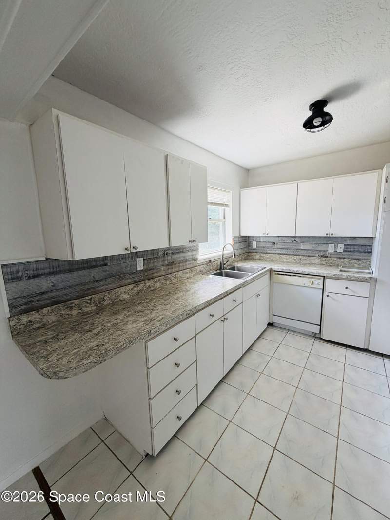3 bedroom Single Family Residence at 481 Orange Avenue, Merritt Ridge Subd, Merritt Island — photo 5