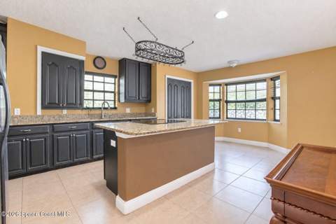 2595 Sykes Creek Drive, Merritt Island FL - photo 6 of 34