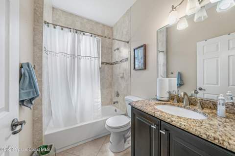576 Gardendale Circle, Palm Bay FL - photo 21 of 37