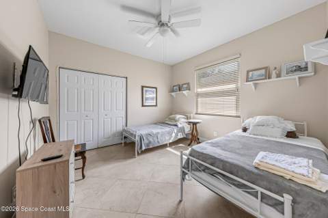 576 Gardendale Circle, Palm Bay FL - photo 20 of 37