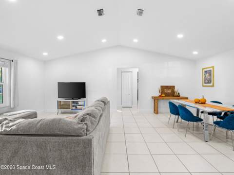 585 Boxthorn Avenue, Palm Bay FL - photo 14 of 44