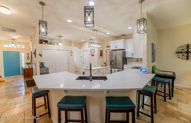 4 bedroom Single Family Residence at 1378 Meadow Lark Drive, Laurel Run at Meadowridge Phase 1, Titusville — photo 5