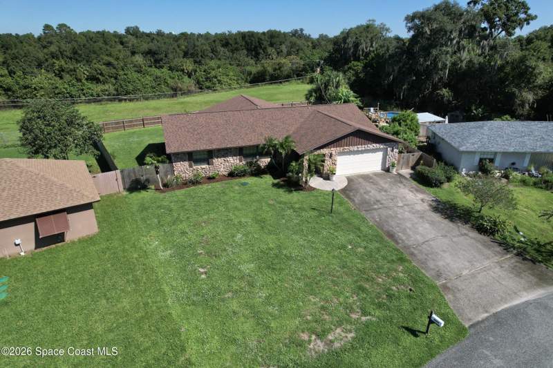 3 bedroom Single Family Residence at 2297 Granville Street, Port Malabar Country Club Unit 6, Palm Bay — photo 4