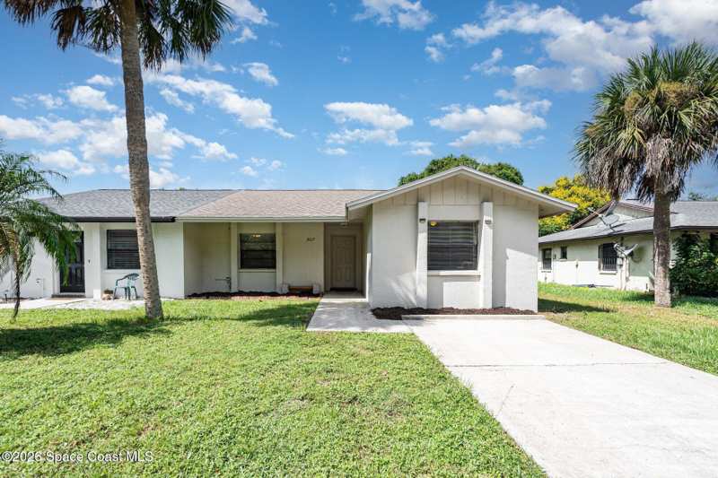 2 bedroom Single Family Residence at 807 Poinciana Street, Parkway Gardens Unit 1, Rockledge — photo 1