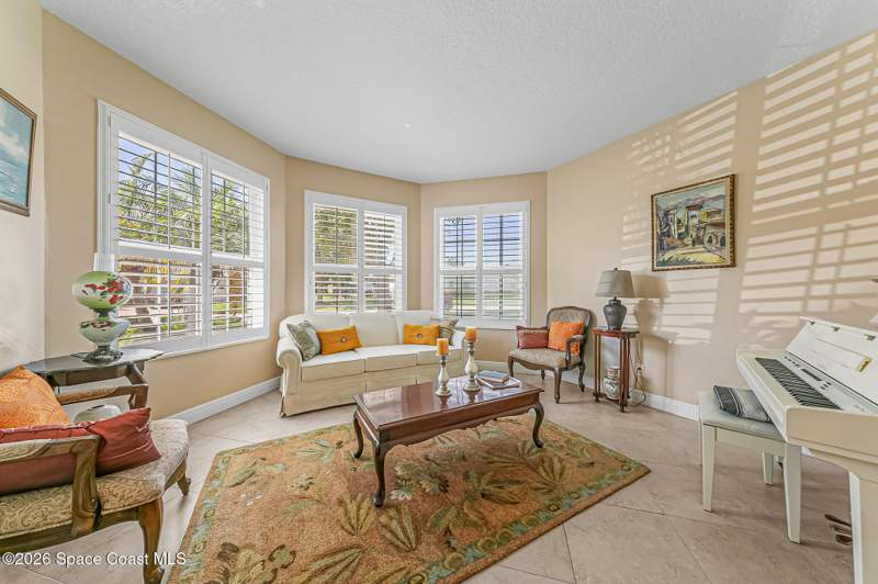 4 bedroom Single Family Residence at 576 Gardendale Circle, Monterey Cove at Bayside Lakes, Palm Bay — photo 5