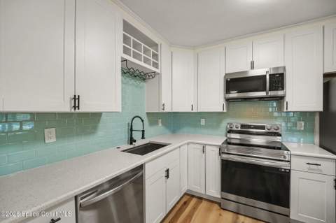 568 Shady Lane, Melbourne FL - photo 10 of 29