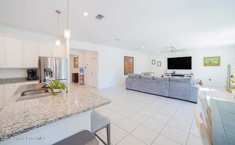 4 bedroom Single Family Residence at 4059 Heath Place, Brookshire, Titusville — photo 3