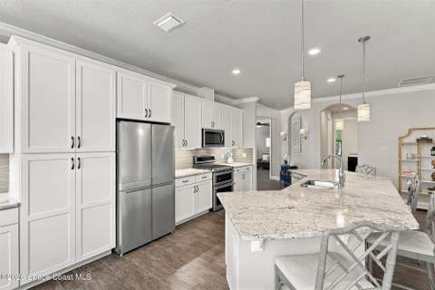 3395 Archdale Street, Melbourne FL - photo 10 of 56