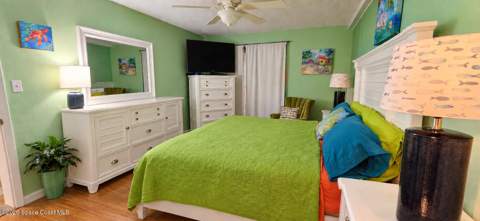 205 S Banana River Boulevard #202, Cocoa Beach FL - photo 18 of 37