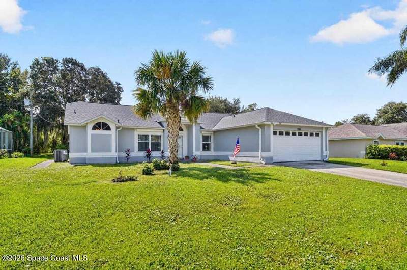 3 bedroom Single Family Residence at 1965 Sun Valley Street, Sun Valley Subd, Titusville — photo 3
