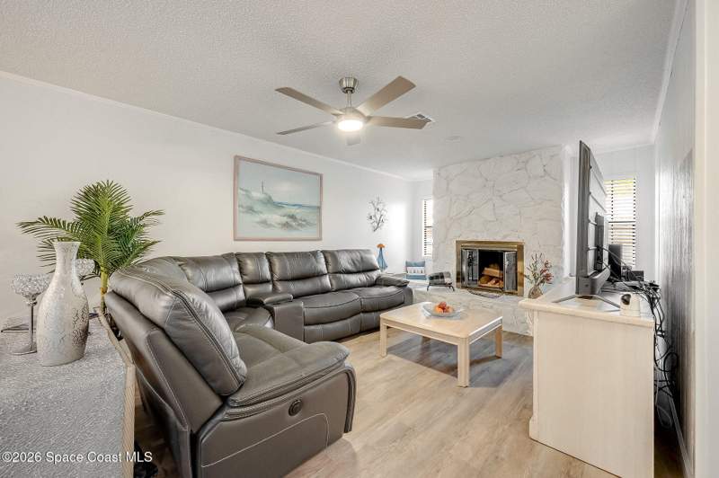 3 bedroom Single Family Residence at 4165 Song Drive, 1037 Pathfinder Way Condominium, Cocoa — photo 4