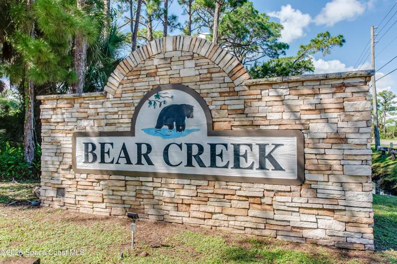 4 bedroom Single Family Residence at 1723 Greytwig Place, Bear Creek, Malabar — photo 3