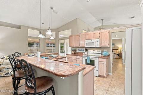 698 Sheridan Woods Drive, West Melbourne FL - photo 16 of 41