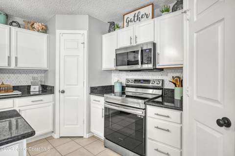 4901 Spinet Drive, Melbourne FL - photo 12 of 48