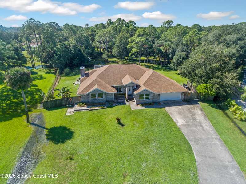4 bedroom Single Family Residence at 1723 Greytwig Place, Bear Creek, Malabar — photo 1