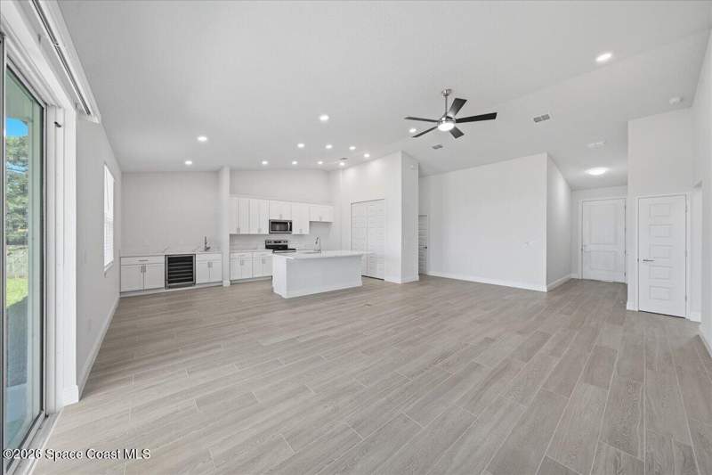 4 bedroom Single Family Residence at 1328 Tilberg Avenue, Port Malabar Unit 48, Palm Bay — photo 5