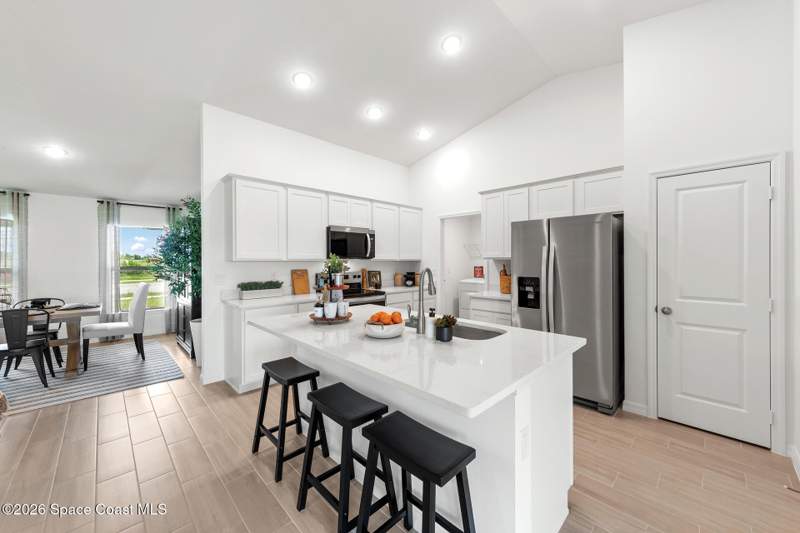 4 bedroom Single Family Residence at 1055 Tower Street, Port Malabar Unit 23, Palm Bay — photo 3
