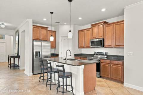 6059 Van Ness Drive, Melbourne FL - photo 9 of 64