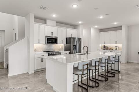 1152 Canfield Circle, Palm Bay FL - photo 15 of 70