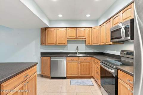 1706 Atlantic Street #3c, Melbourne Beach FL - photo 10 of 24