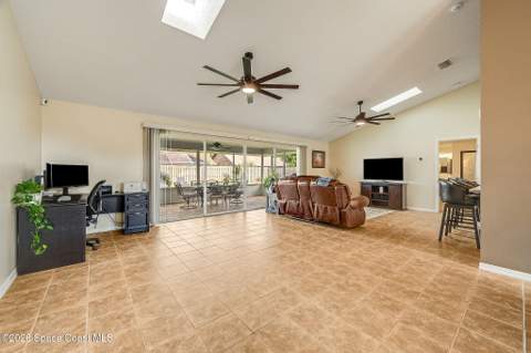 1947 Glen Meadows Circle, Melbourne FL - photo 14 of 77
