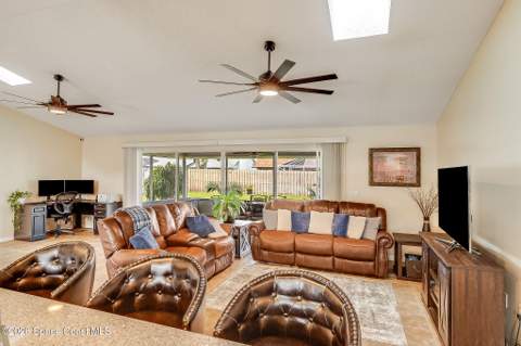1947 Glen Meadows Circle, Melbourne FL - photo 22 of 77