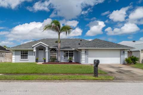 1947 Glen Meadows Circle, Melbourne FL - photo 6 of 77