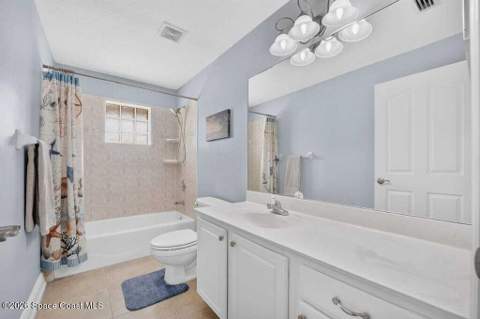 941 SE Gardenbrook Court, Palm Bay FL - photo 10 of 68