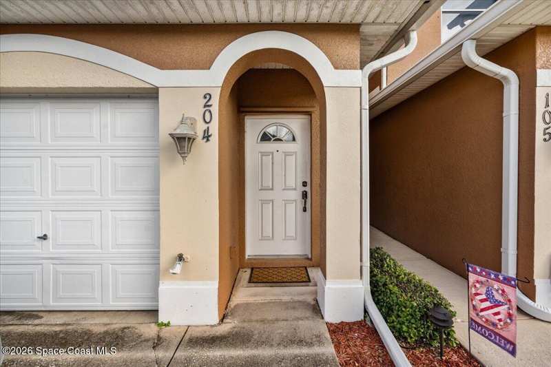 3 bedroom Condominium at 1050 Venetian Drive, Venetian Village Condo Ph II Thru Xiii, West Melbourne — photo 1