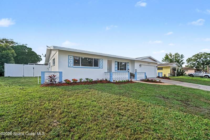 3 bedroom Single Family Residence at 3820 Valley Lane, Spring Valley Subd, Titusville — photo 4