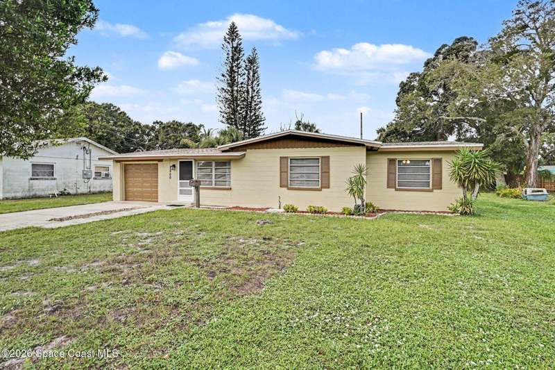 3 bedroom Single Family Residence at 1550 Hillcrest Drive, Hillcrest Subd, Melbourne — photo 3