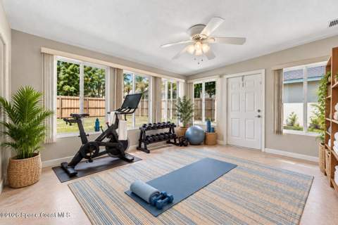 698 Sheridan Woods Drive, West Melbourne FL - photo 24 of 41