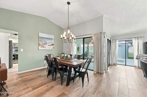 409 Maple Bluff Circle, Melbourne FL - photo 10 of 53