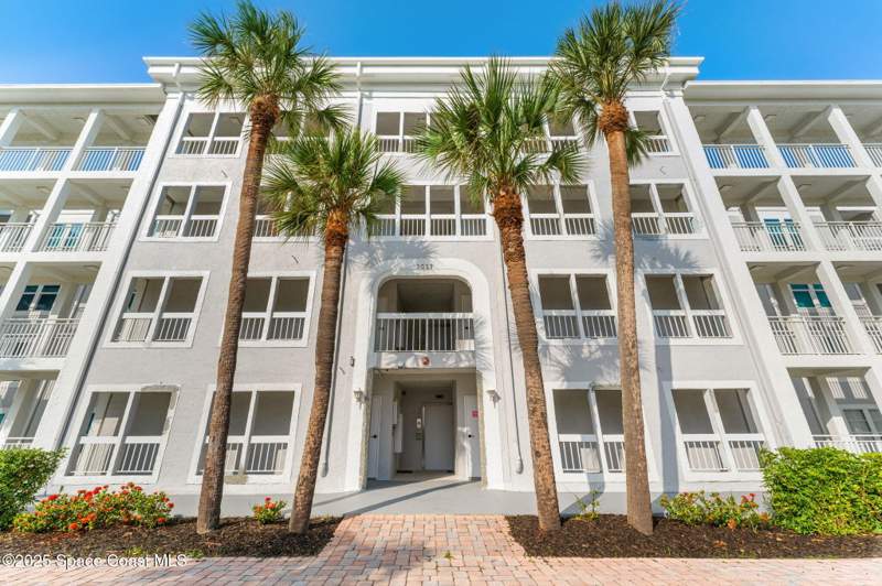 3 bedroom Condominium at 3037 S Hwy A1a #3c, Versailles Sur La Mer Condo, Melbourne Beach — photo 3