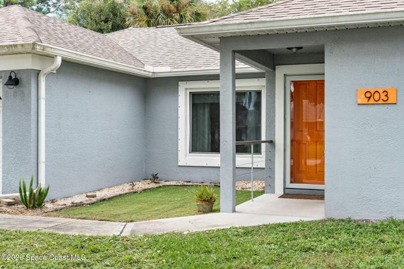 4 bedroom Single Family Residence at 903 Beryl Drive, Emerald Hills Unit 5, Rockledge — photo 4