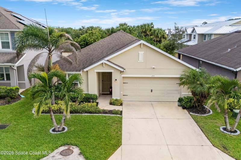 3 bedroom Single Family Residence at 155 Sutherland Drive, Falls of Palm Bay Pud, Palm Bay — photo 4