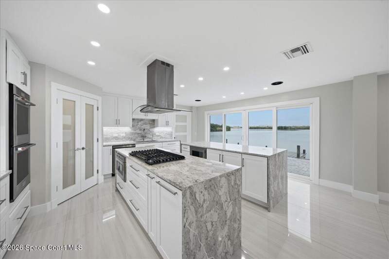 4 bedroom Single Family Residence at 415 Island Drive, Glen Isles Sec 3, Merritt Island — photo 3