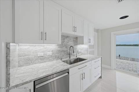 415 Island Drive, Merritt Island FL - photo 8 of 40