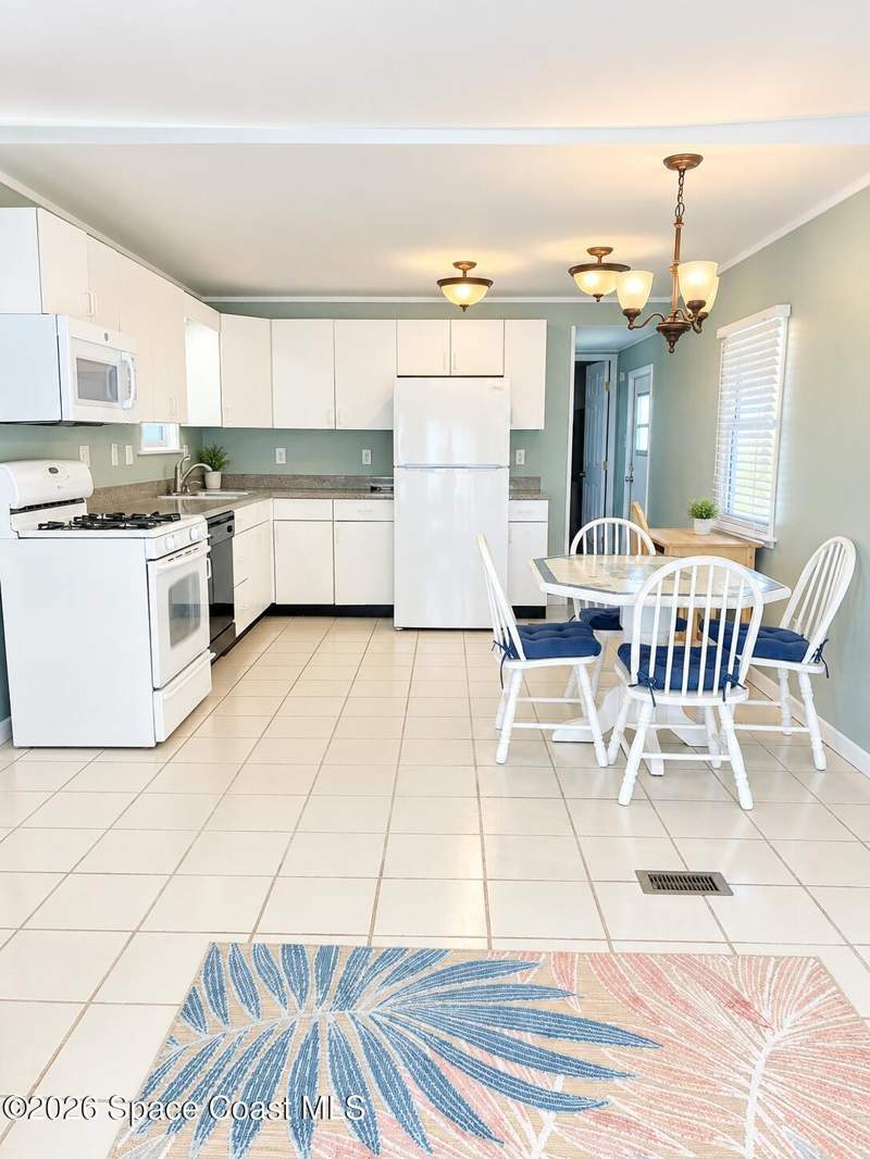 2 bedroom Manufactured Home at 3197 Deer Run Drive, Palm Bay Estates Mobile Home Park Co/Op of Tropic, Palm Bay — photo 5