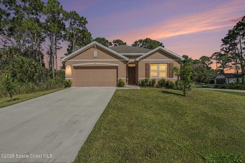 4 bedroom Single Family Residence at 431 Garbelmann Street, Port Malabar Unit 32, Palm Bay — photo 1