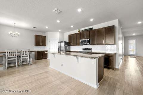 947 Corbin Circle, Palm Bay FL - photo 20 of 63