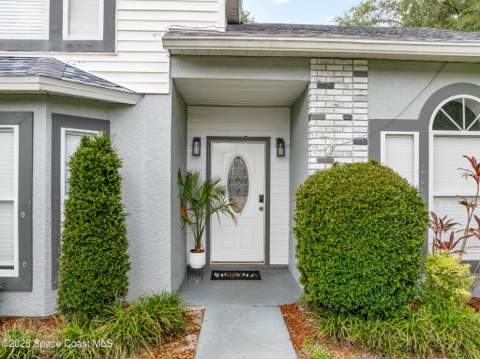 4236 Pondapple Drive, Titusville FL - photo 7 of 57