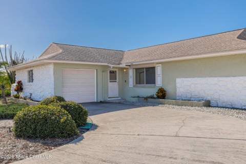 1355 Johns Circle, Merritt Island FL - photo 9 of 58