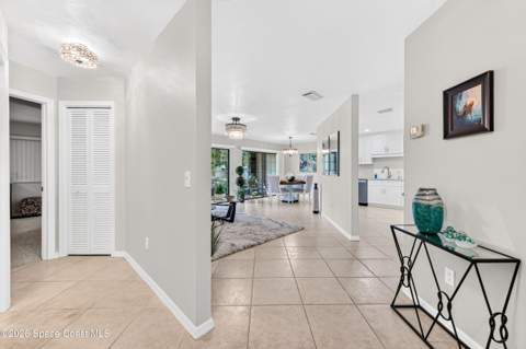 877 Greenwood Manor Circle #3-d, West Melbourne FL - photo 7 of 40
