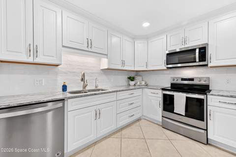 877 Greenwood Manor Circle #3-d, West Melbourne FL - photo 16 of 40